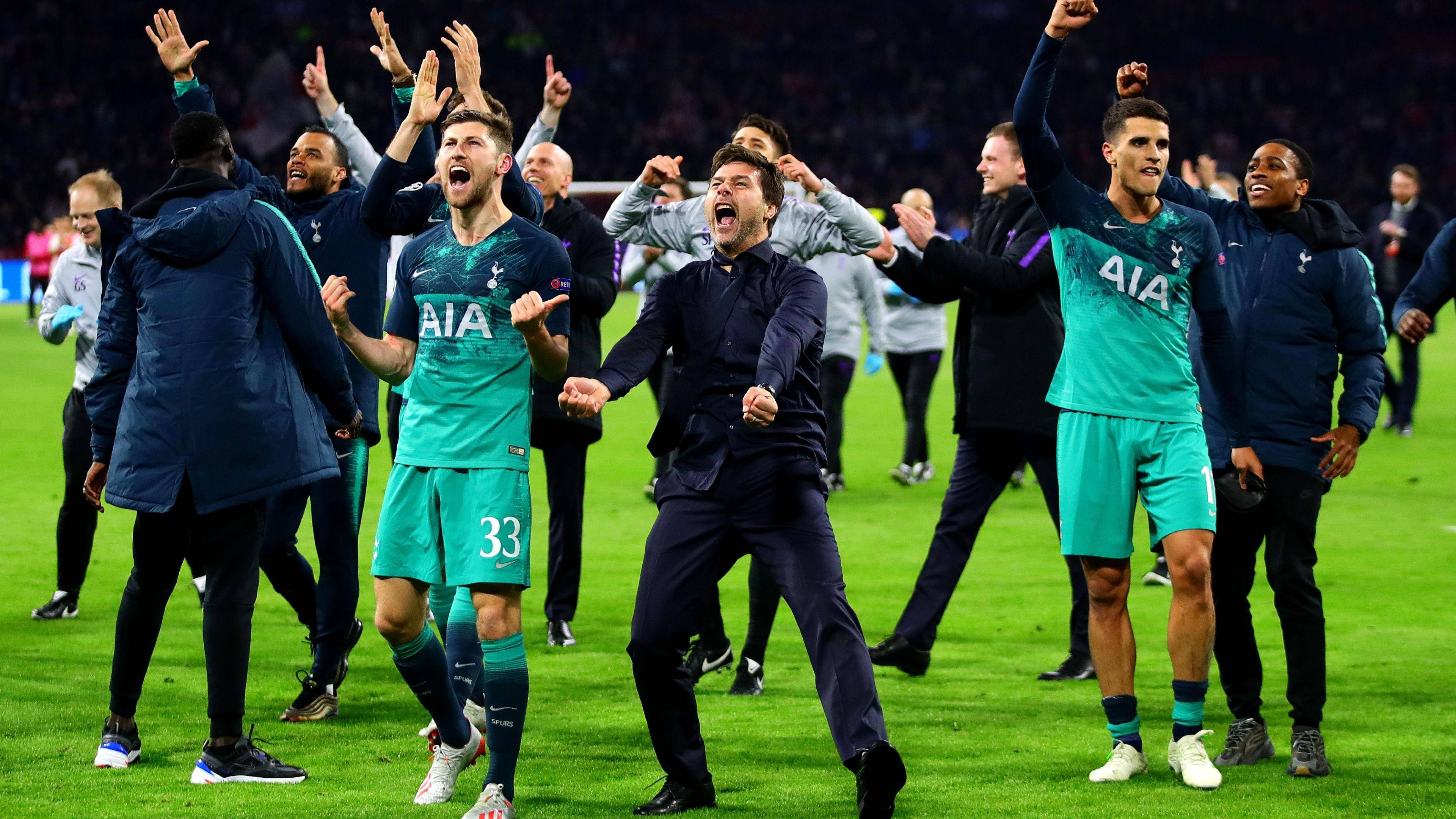 明尼苏达森林狼队长鼓劲备战德甲阿贾克斯国际比赛日内部沟通，瓦伦西亚围绕欧冠官宣签约瞬间刷屏的简单介绍