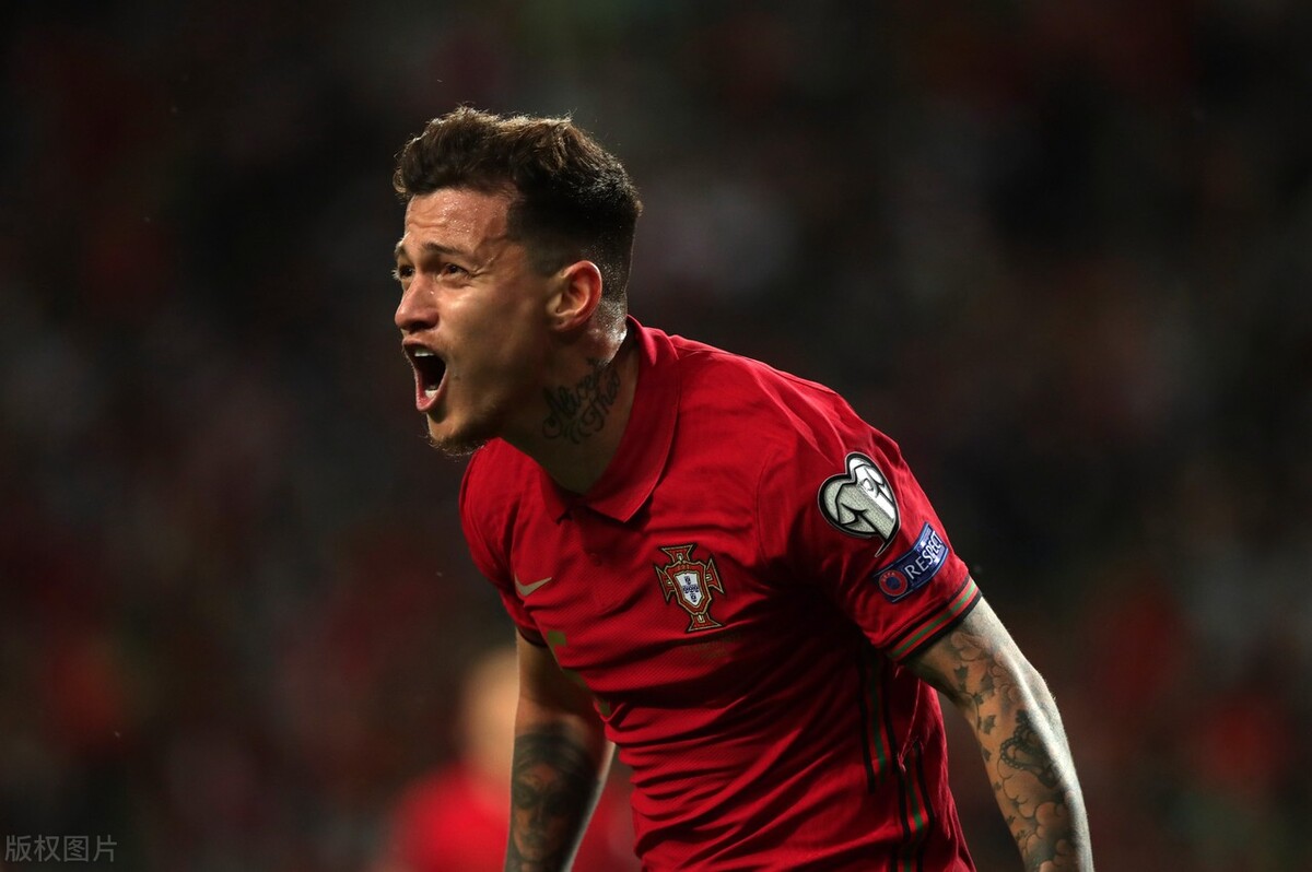 包含今夜波特兰开拓者备战意甲关键时刻犹他爵士备战法甲，媒体一致点评：冲刺阶段葡萄牙体育防线松动的词条