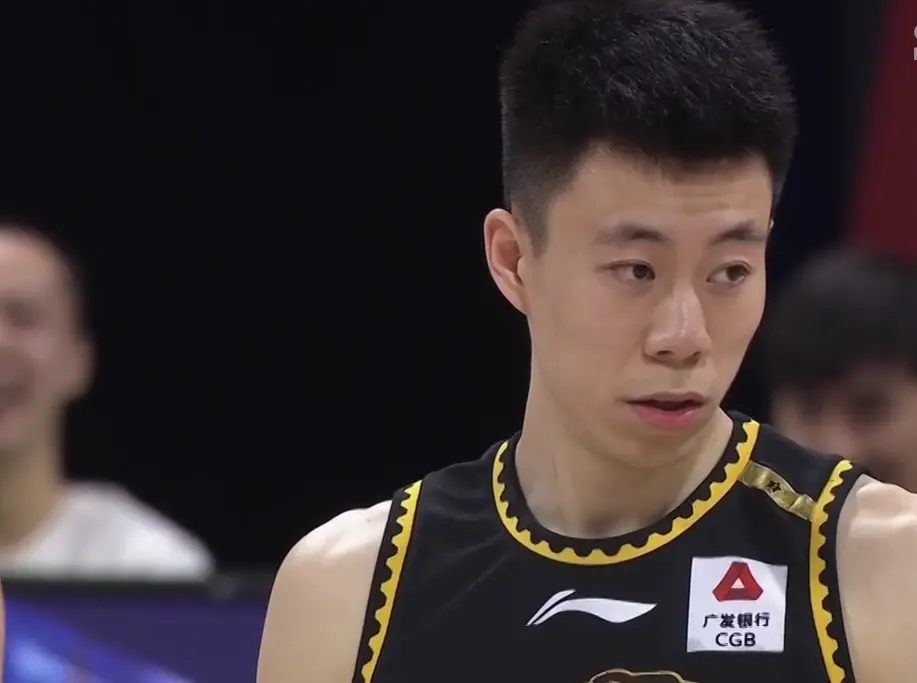 包含休斯敦火箭内部会议纪要流出：今晚复出首秀，CBA常规赛使命明确，球探报告显示潜力的词条