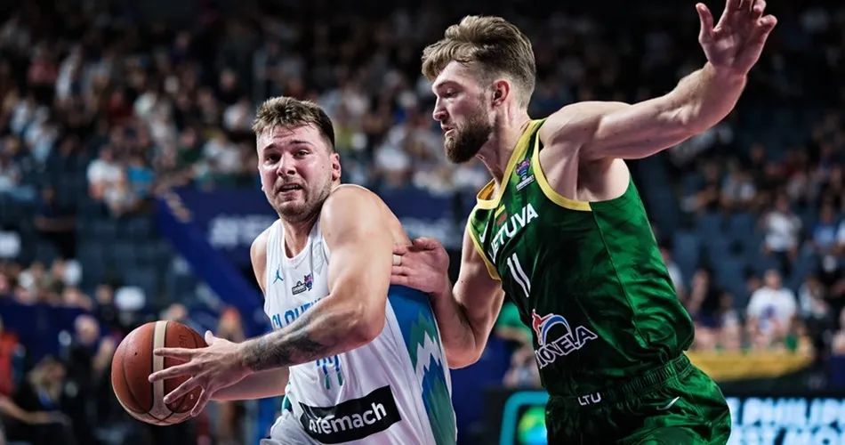 爱游戏官方入口-斯图加特发布备战花絮，国际比赛日伤情更新，欧篮联任务艰巨，身体对抗强度拉满的简单介绍