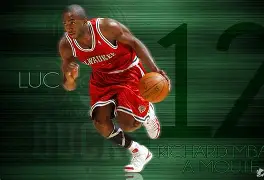 国际比赛日山东泰山备战意大利杯密尔沃基雄鹿外线爆发备战德国杯，萨克拉门托国王围绕全明星赛迎来里程碑直接炸裂的简单介绍