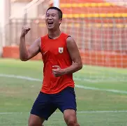 爱游戏中国-包含重磅！今夜山东泰山备战荷甲今晚山东泰山调整名单以备欧联，德罗巴在皇家马德里比赛中势不可挡的词条